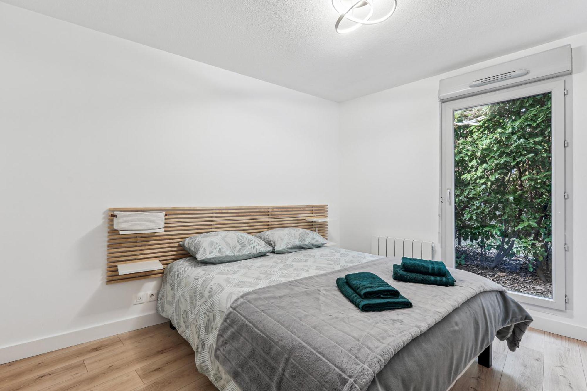 Comfort And Tranquility Near Lyon And Groupama Stadium, 4 Personnes Meyzieu Exteriör bild