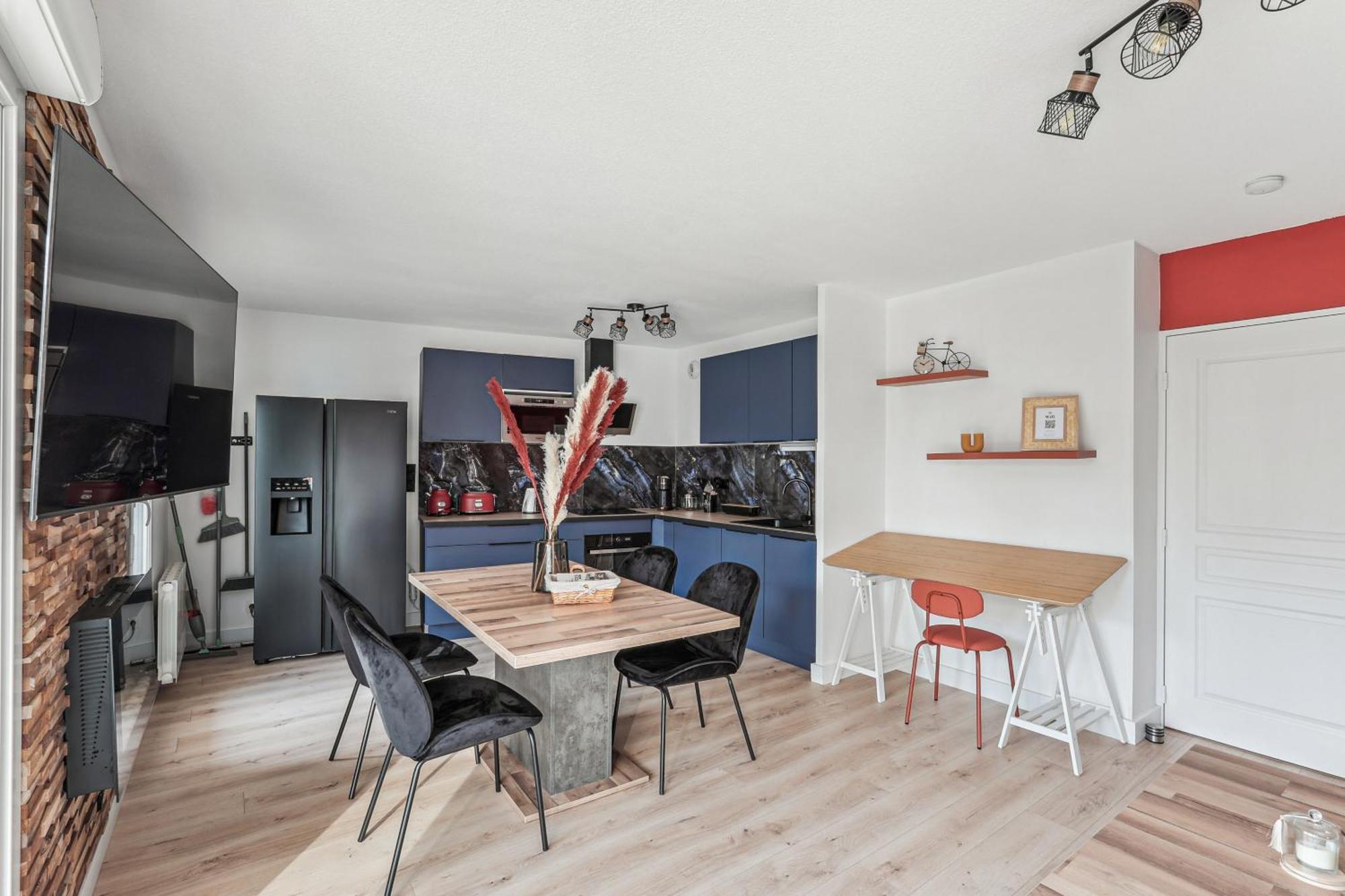 Comfort And Tranquility Near Lyon And Groupama Stadium, 4 Personnes Meyzieu Exteriör bild