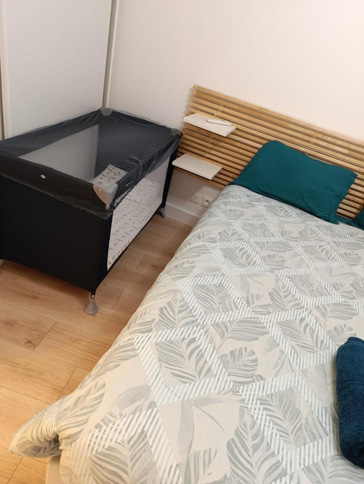 Comfort And Tranquility Near Lyon And Groupama Stadium, 4 Personnes Meyzieu Exteriör bild